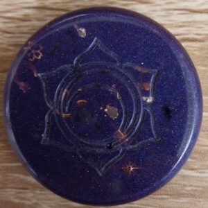 Galet orgonite chakra couronne